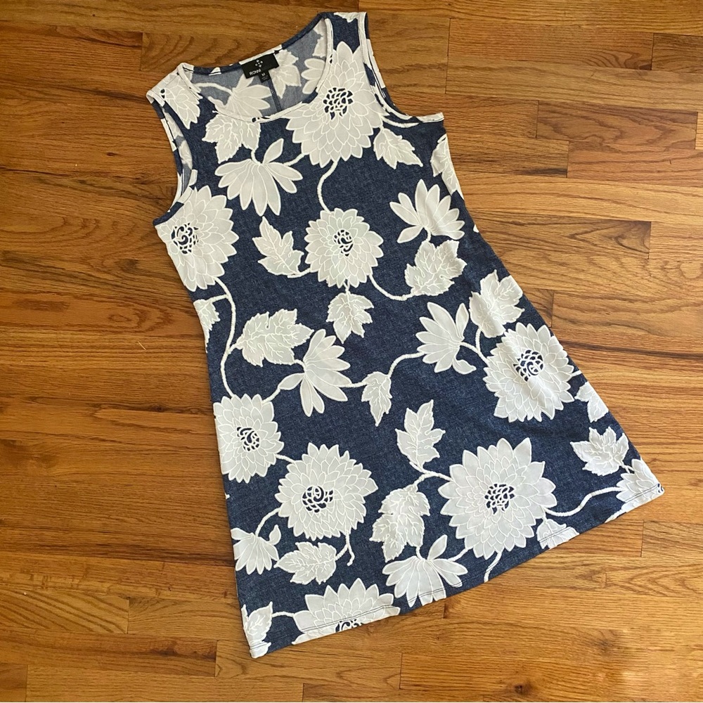 Sleeveless Shift Dress